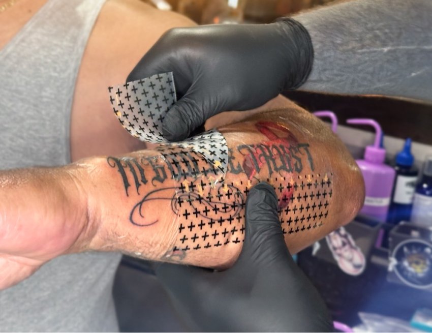 Tattoo aftercare bandage