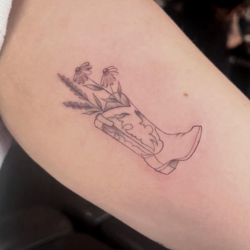 Tattoo Inspiration: Honkey-Tonk Tattoos