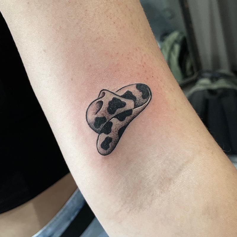 Tattoo Inspiration: Honkey-Tonk Tattoos